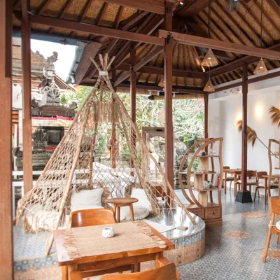 Wild Vegan Healing Restaurant restaurant