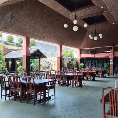 Bondy Bakery & Restaurant restaurant