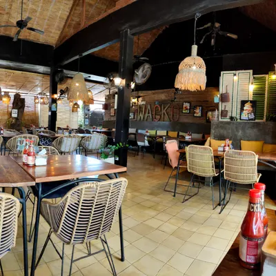 WACKO CAFE & EATERY restaurant