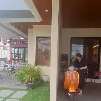 JC Lounge & Cafe restaurant