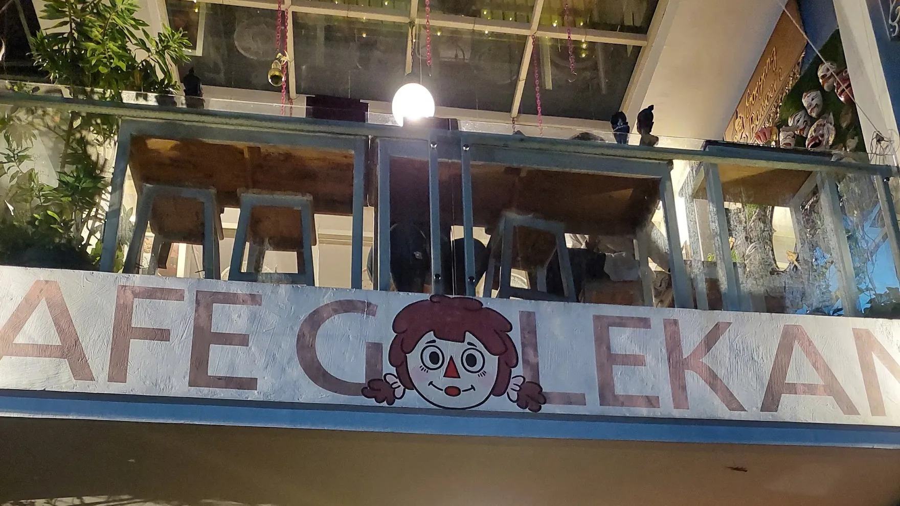 Kafe Golekan restaurant in Malang City
