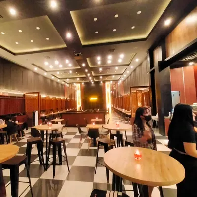 La Luna Space restaurant