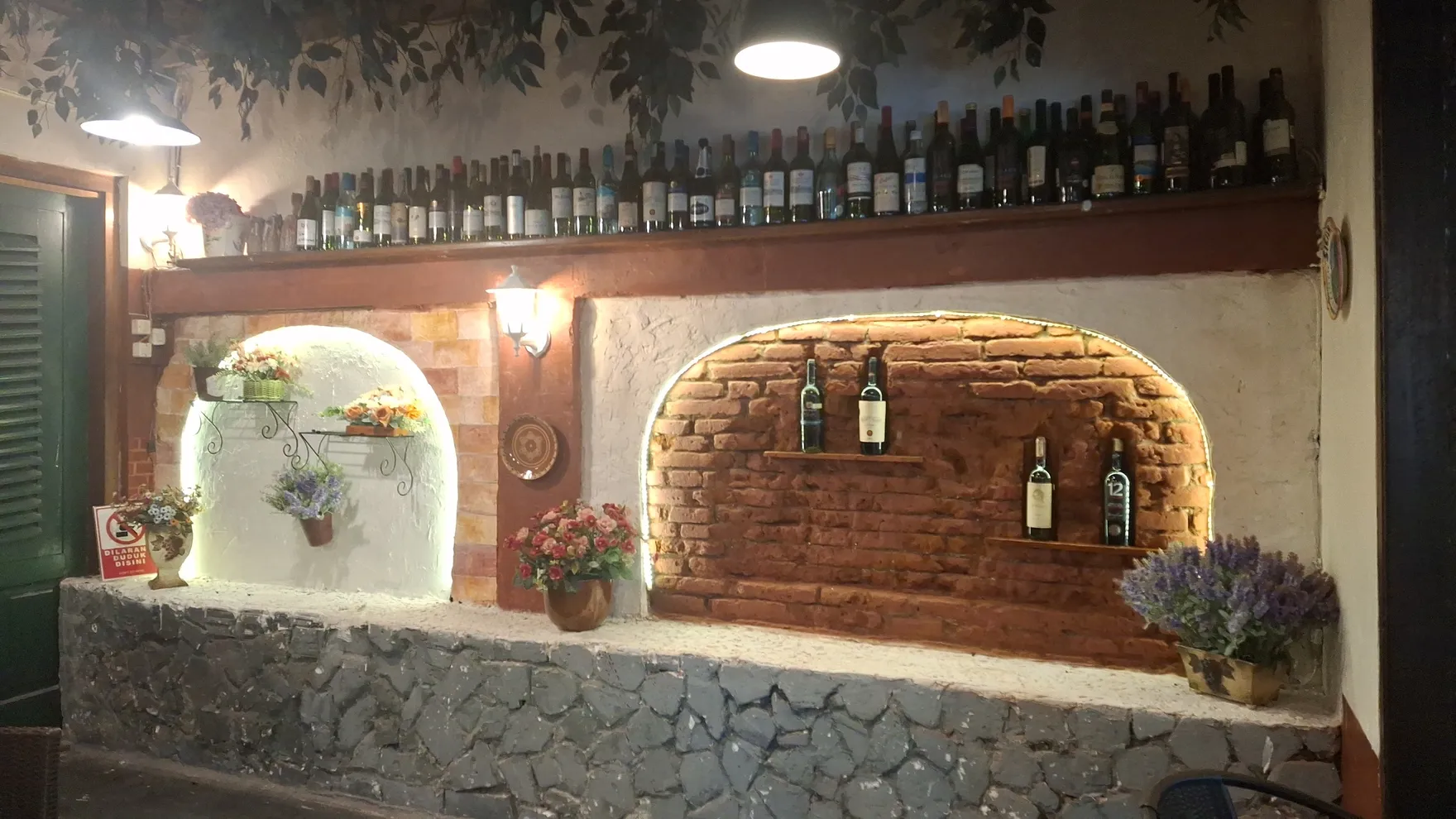 signora pasta malang restaurant in Kota Malang