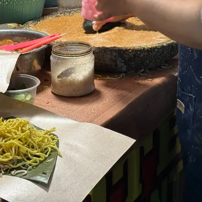 Lotek Amak Gantiang restaurant