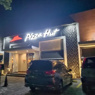 Pizza Hut Ristorante restaurant