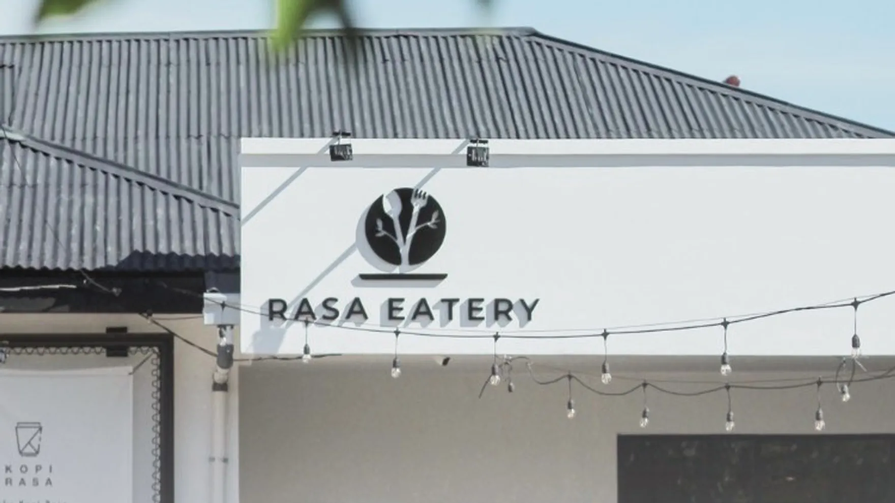Rasa Eatery restaurant in Padang City