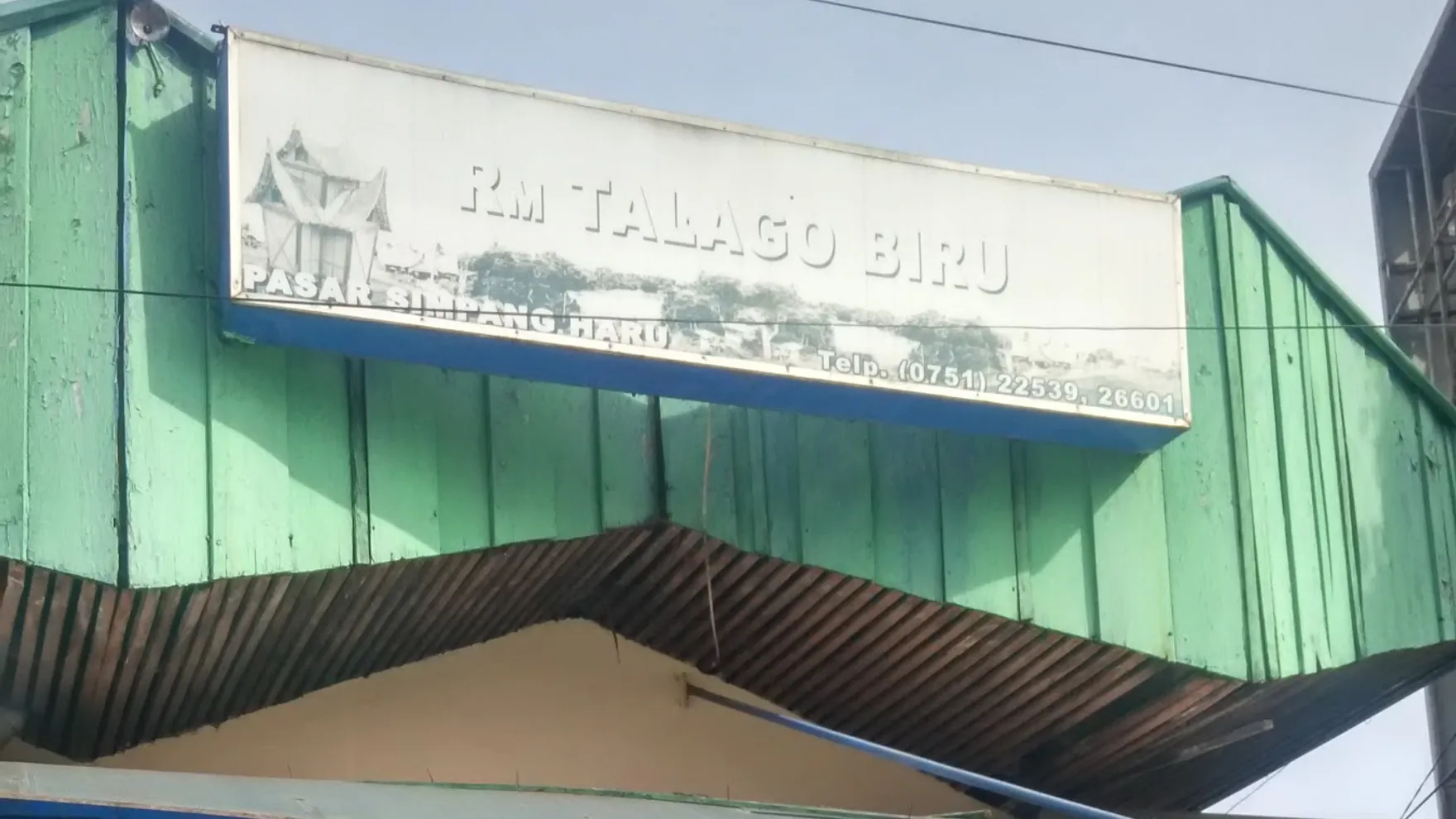 Rumah Makan Talago Biru restaurant in Kota Padang