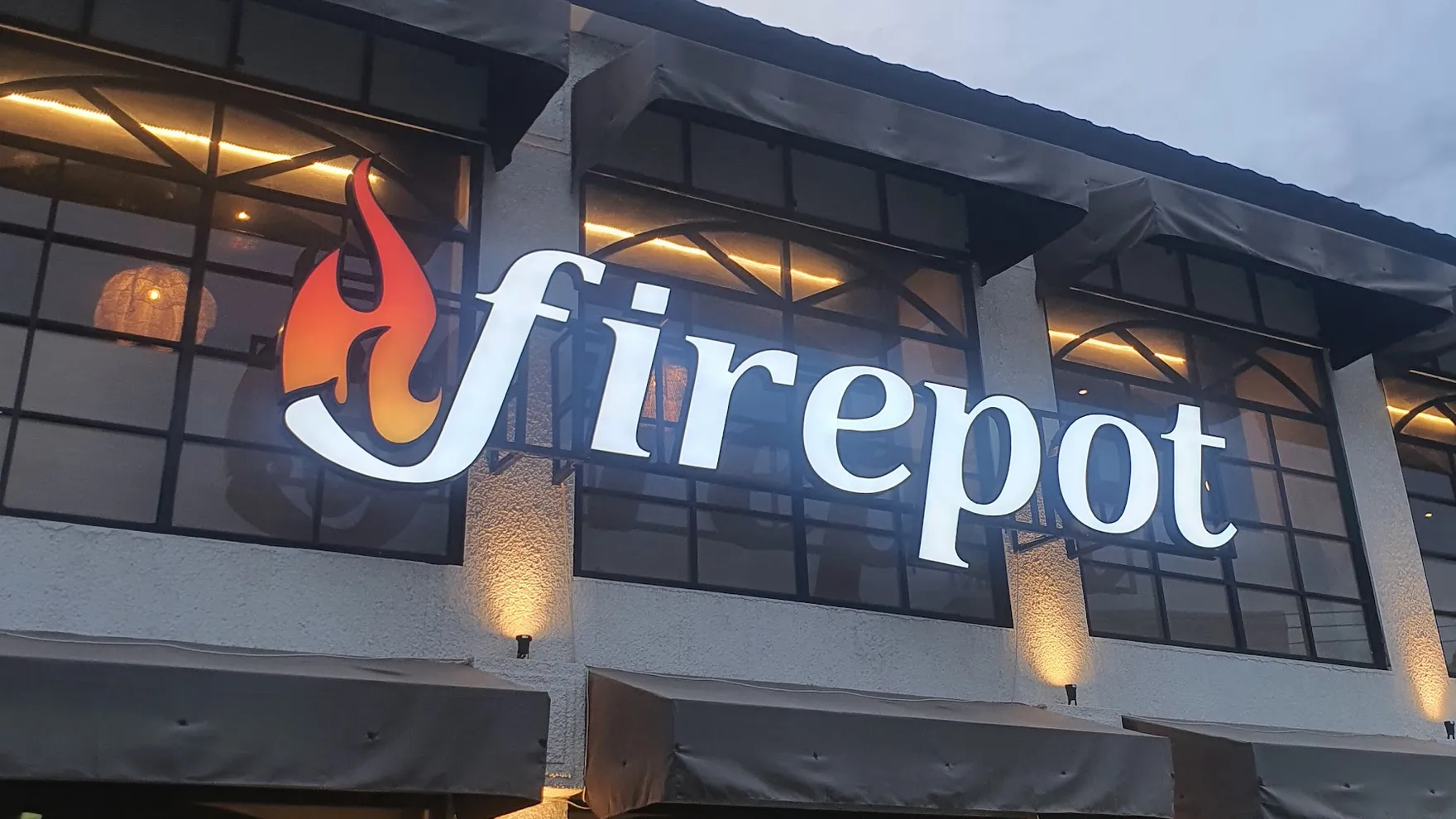 Firepot Resto restaurant in Kota Samarinda