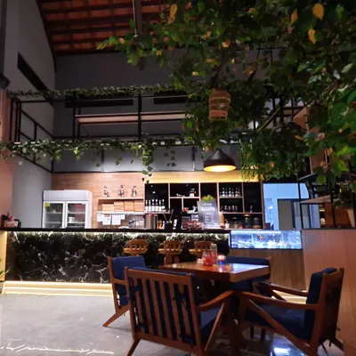 Maxwell Cafe & Resto Tasikmalaya restaurant