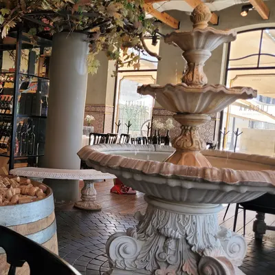 Luciana restaurant