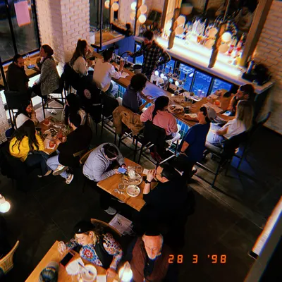 Mojo's restaurant