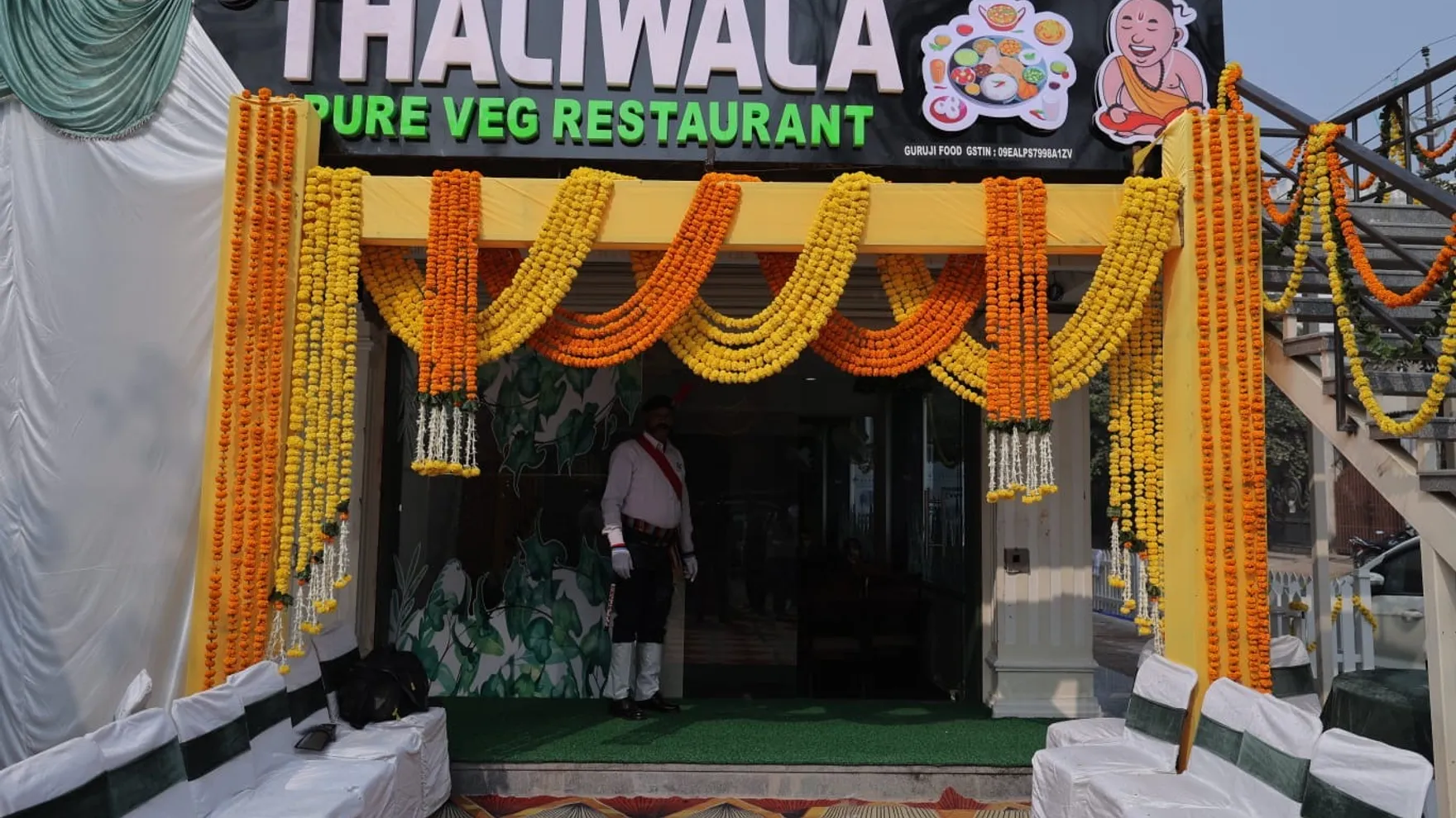 Thaliwala Pure Veg Restaurant restaurant in Agra