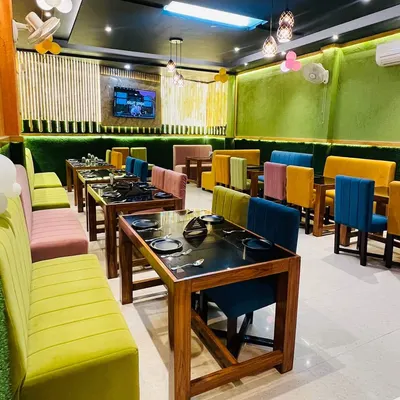 Cuisinex Cafe & Restaurant restaurant
