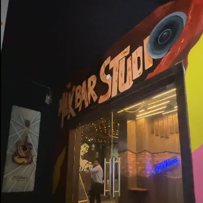 Milkbar Studio | Best Restaurant in Aligarh | Family Restaurant in Aligarh restaurant
