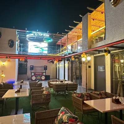 Top Nosh restaurant