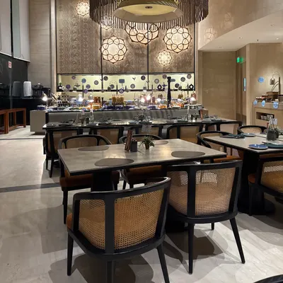 Lyfe Kitchen restaurant