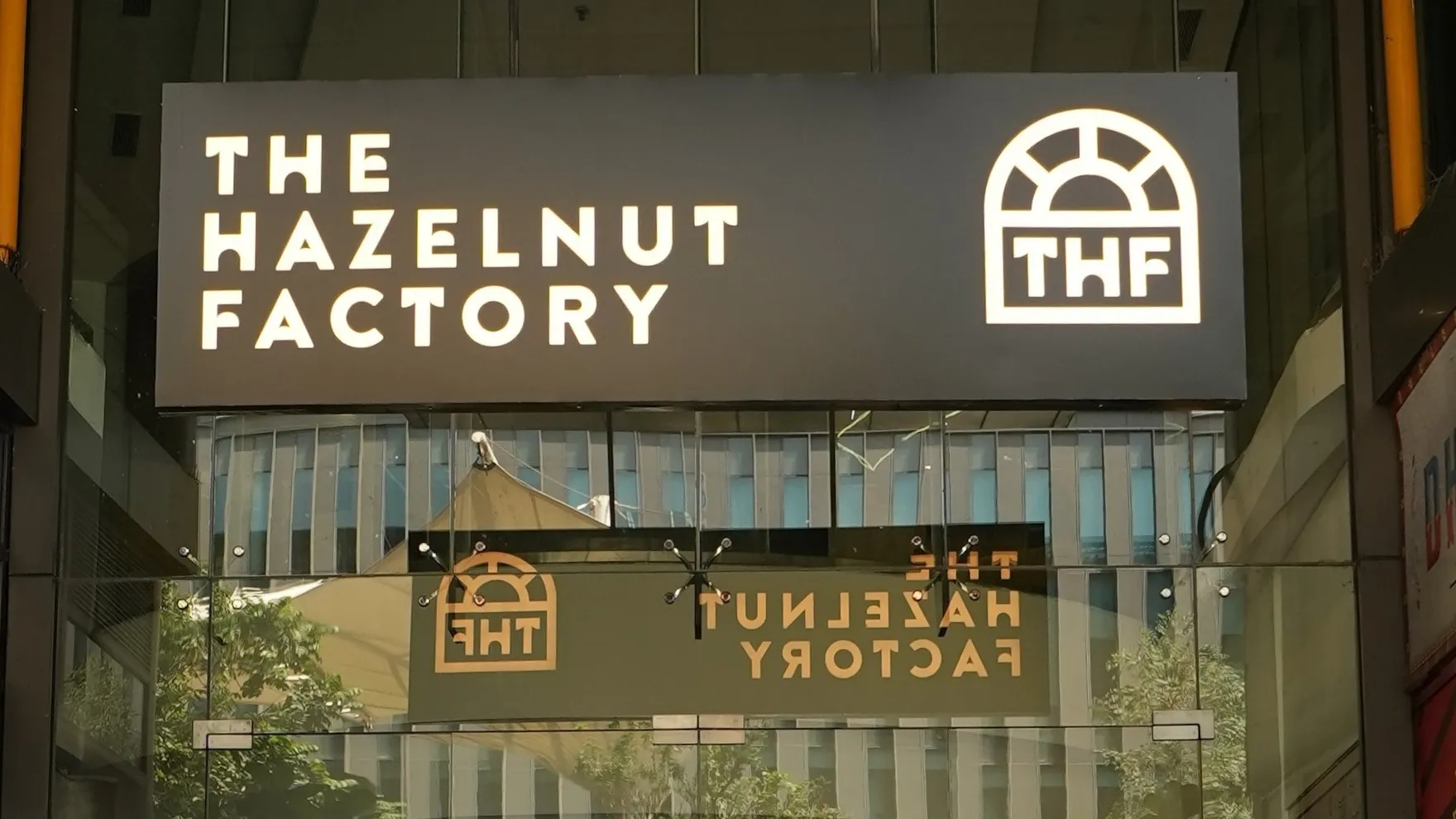 The Hazelnut Factory, Worldmark-2, Aerocity restaurant in New Delhi