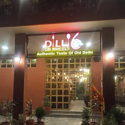 Dilli6 On Wheels restaurant