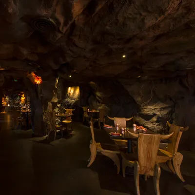 Gufha Restaurant, Hubballi restaurant