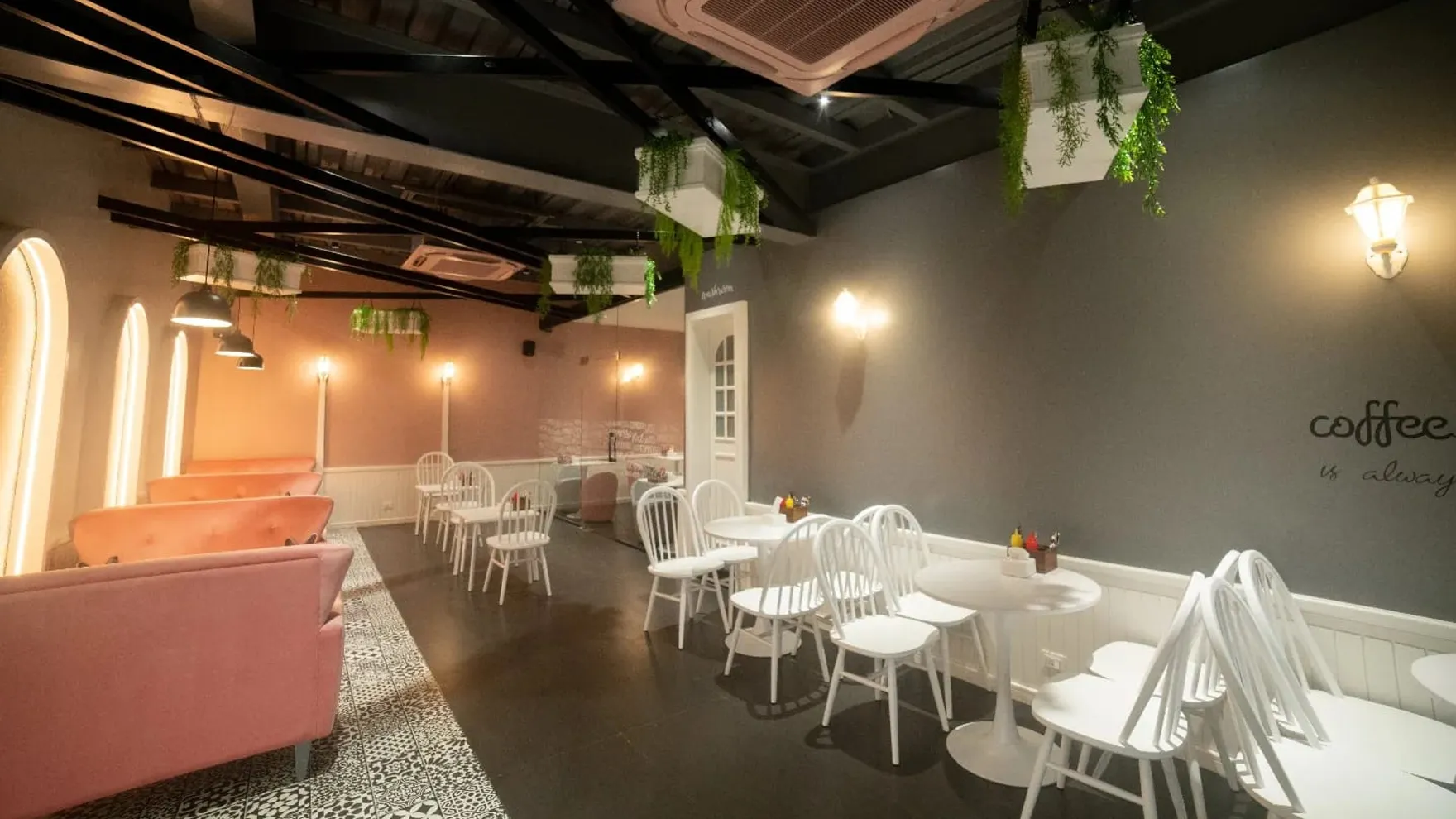 Pink Salt Cafe restaurant in Hubballi