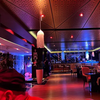 SkyGrill Fusion Tapas & Lounge restaurant