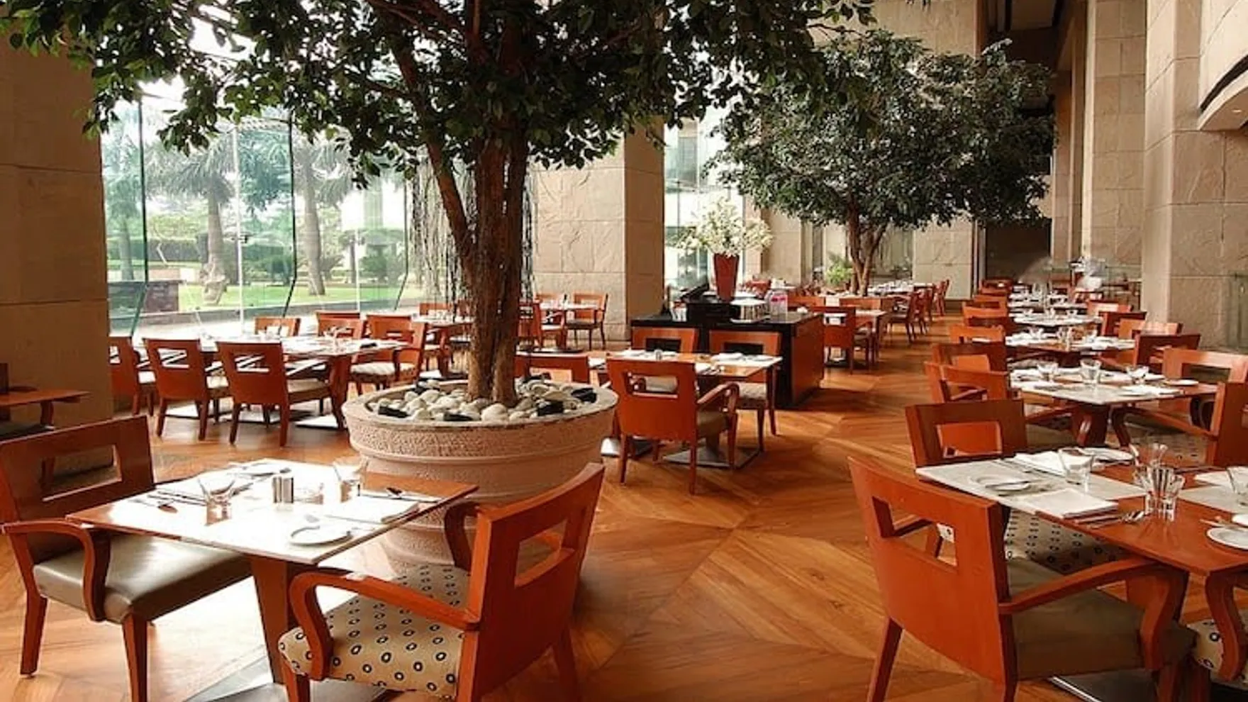 Waterside Cafe restaurant in Kolkata