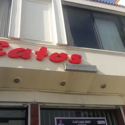Eatos Food With Fun restaurant