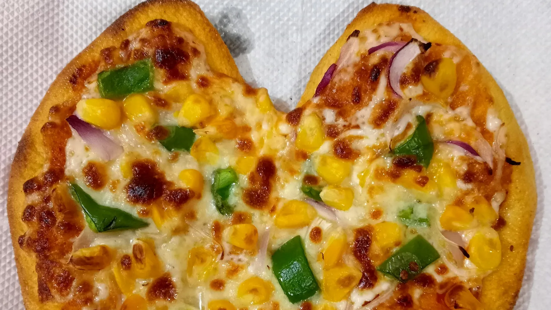 Love pizza cafe restaurant in Delhi