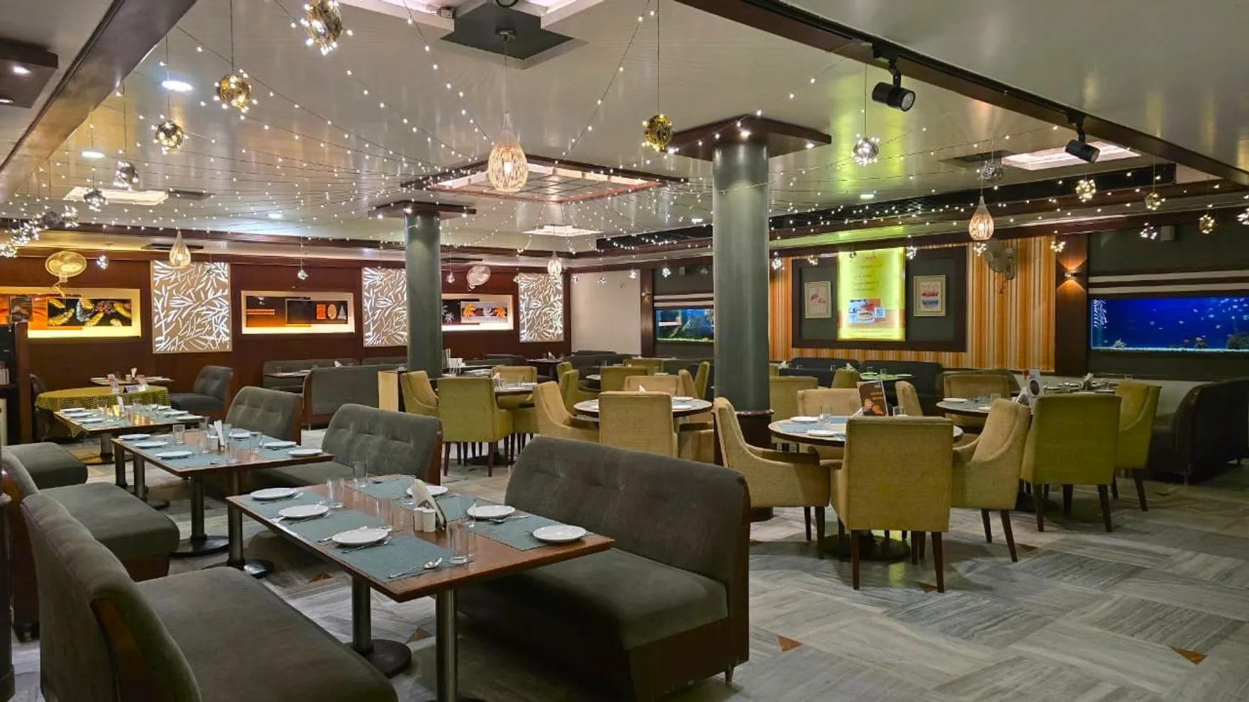 Girnar Restaurant restaurant in Raipur
