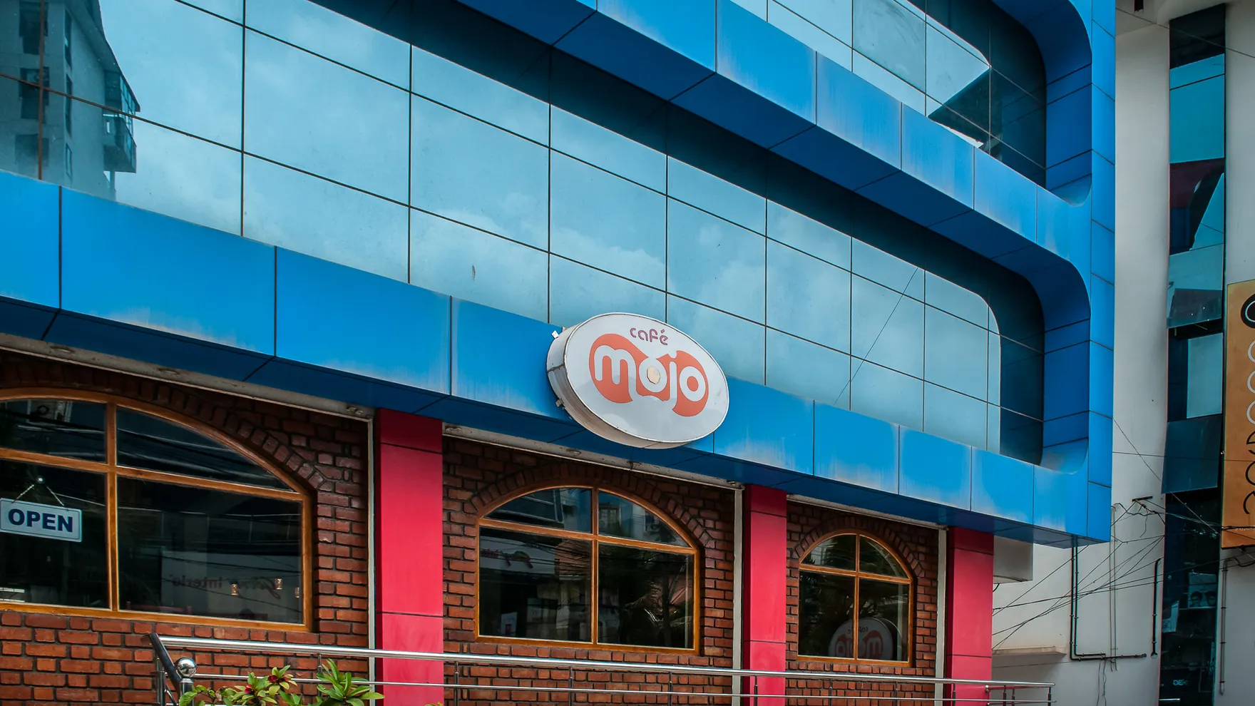Café Mojo restaurant in Thiruvananthapuram