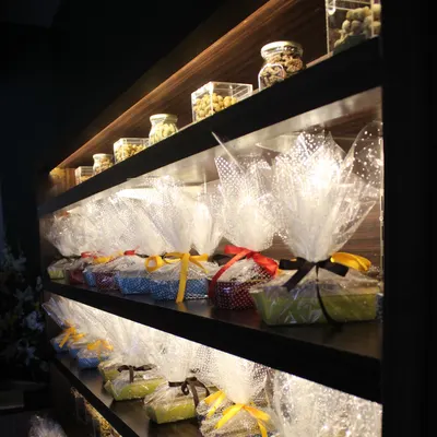 Supreme Upper Crust restaurant