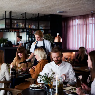 Lóa Matur & Vín restaurant