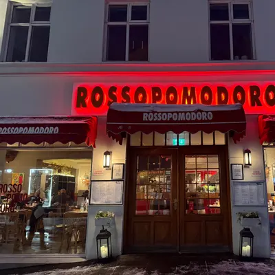 Rossopomodoro restaurant