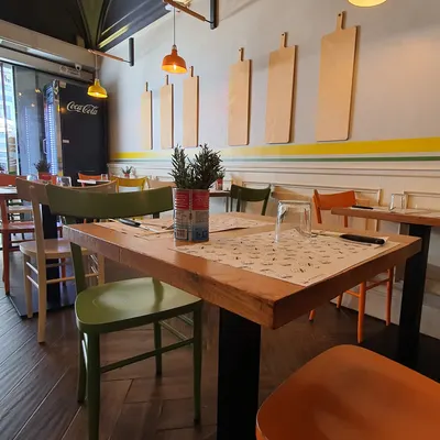 Mister Pizza restaurant