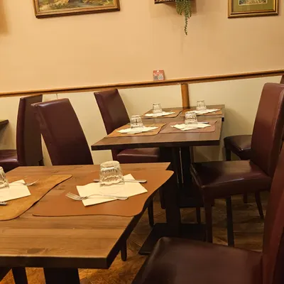 Mama Eat Milano Missori restaurant