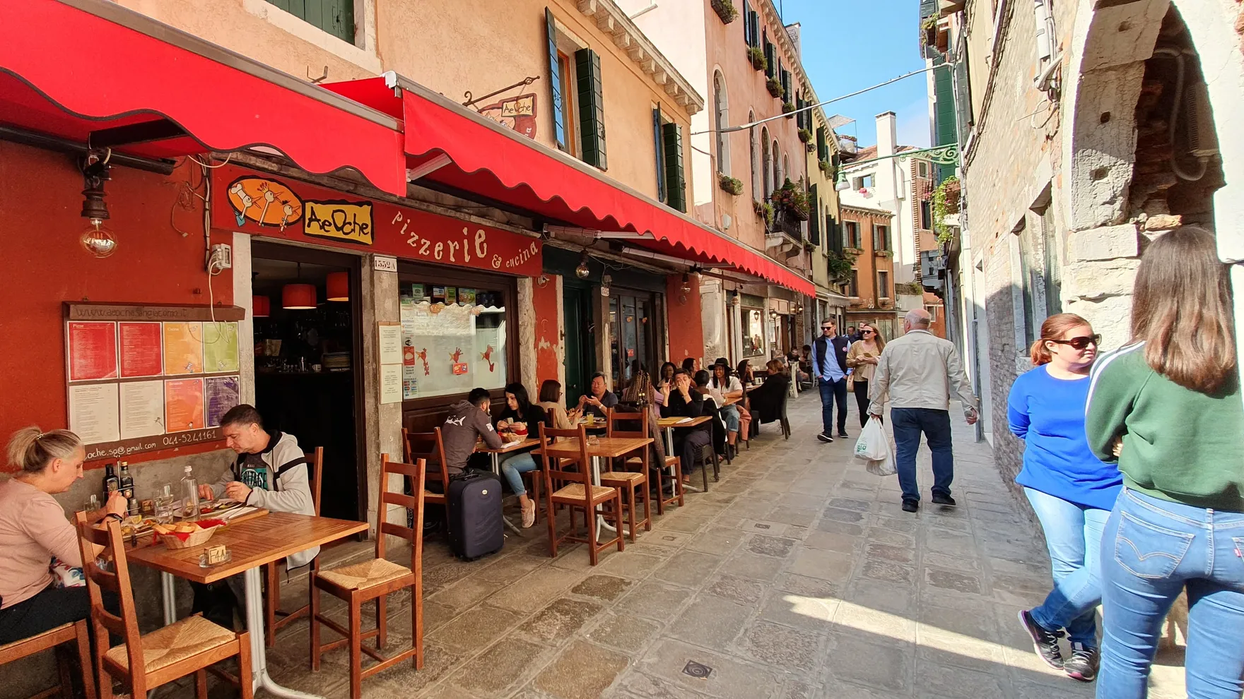 Ae Oche San Giacomo restaurant in 1552/A