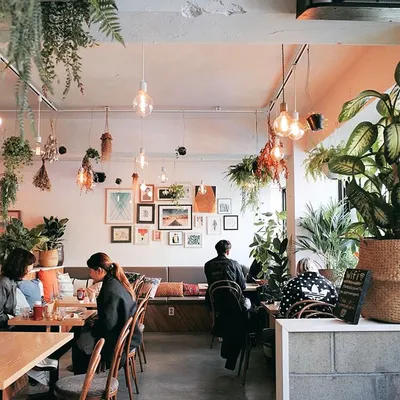 Plant Cafe Seoul (Itaewon) restaurant