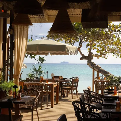 Bonny Moon Beach Club restaurant