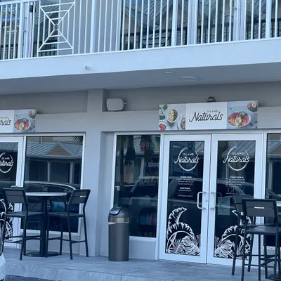 Island Naturals Cafe restaurant