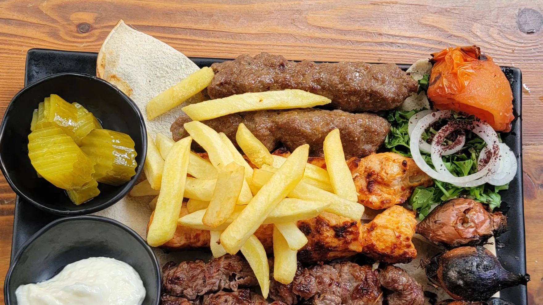 Hamra Kitchen restaurant in Makdisi