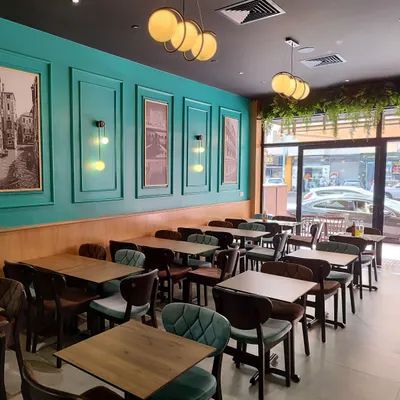Fresh Kitchen restaurant