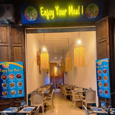 ENJOY YOUR MEAL VEGGIE LOVERS - Restaurant Végétarien Médina Marrakech restaurant