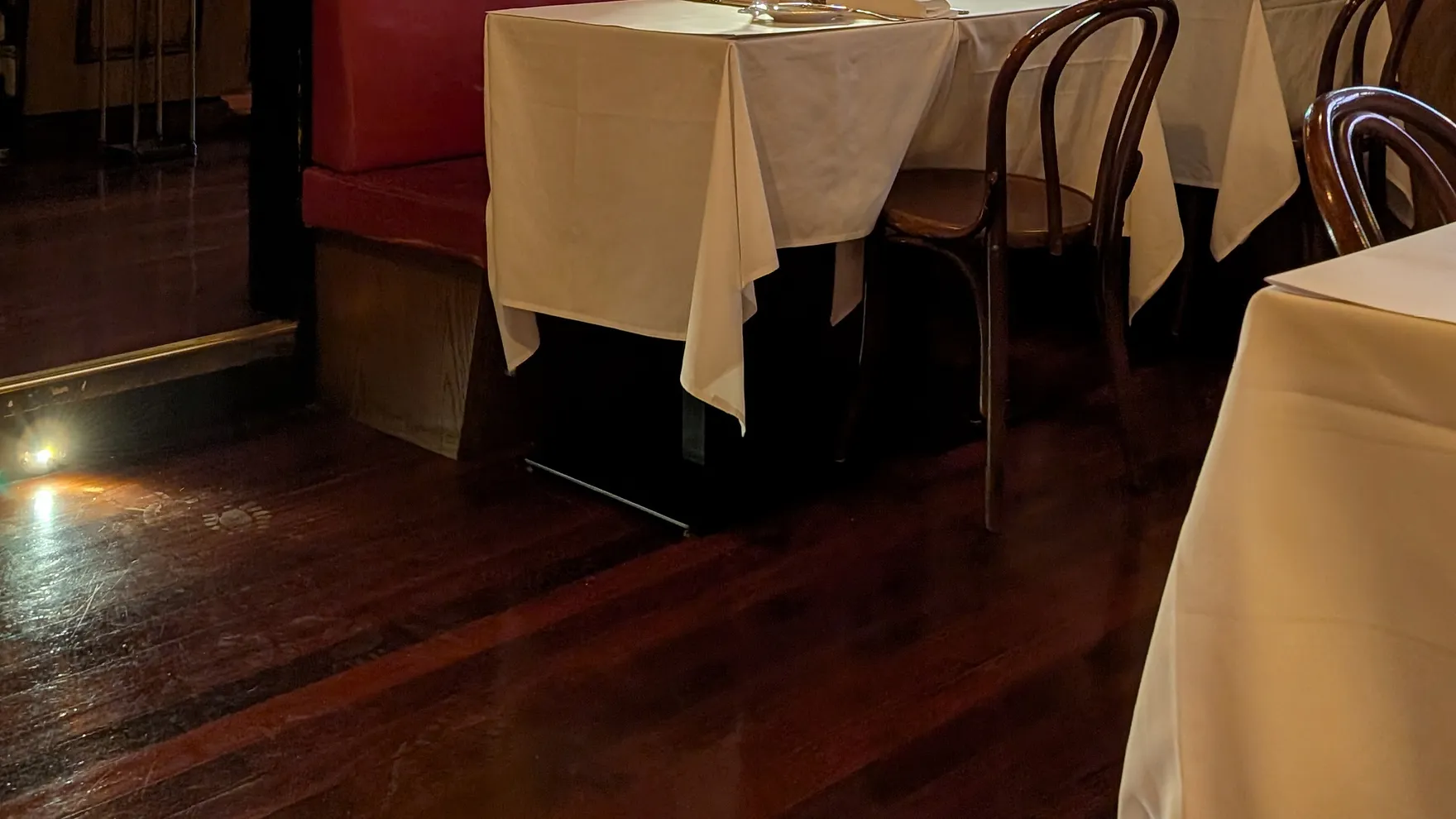Bistrot d'Orsay restaurant in Melbourne