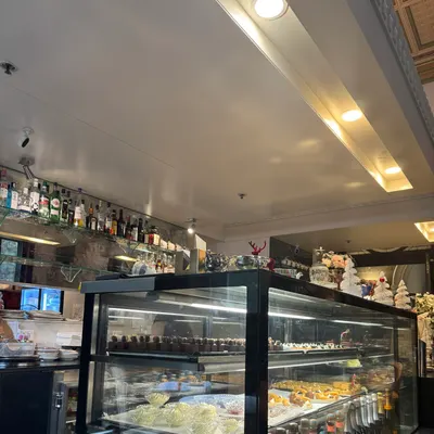Collins Coffee House restaurant