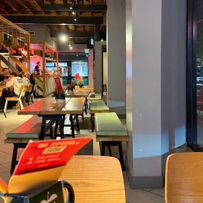 Grill'd Burgers - Balaclava restaurant