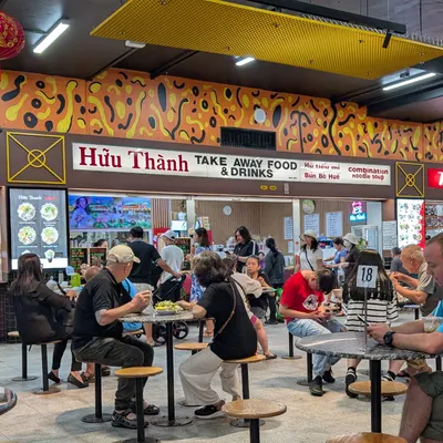 Huu Huu Thanh Take Away restaurant