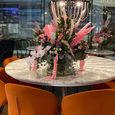 Ninis Hawthorn restaurant