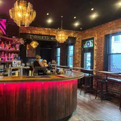 Pino Pinelli Public Bar restaurant