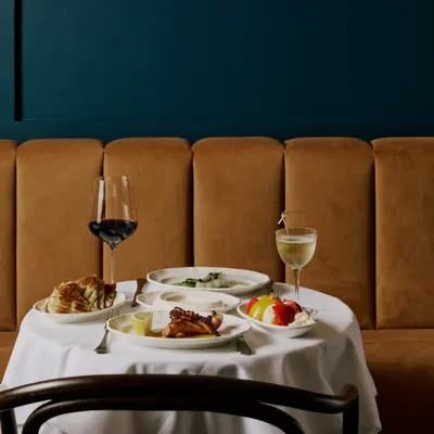 SALONA | 260A SWAN ST RICHMOND | Est. 1969 restaurant