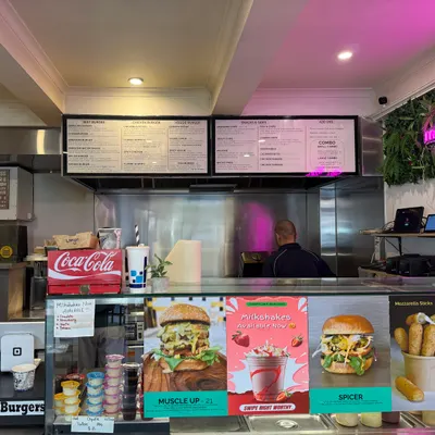 SIMPSONS BURGERS (MELBOURNE) restaurant
